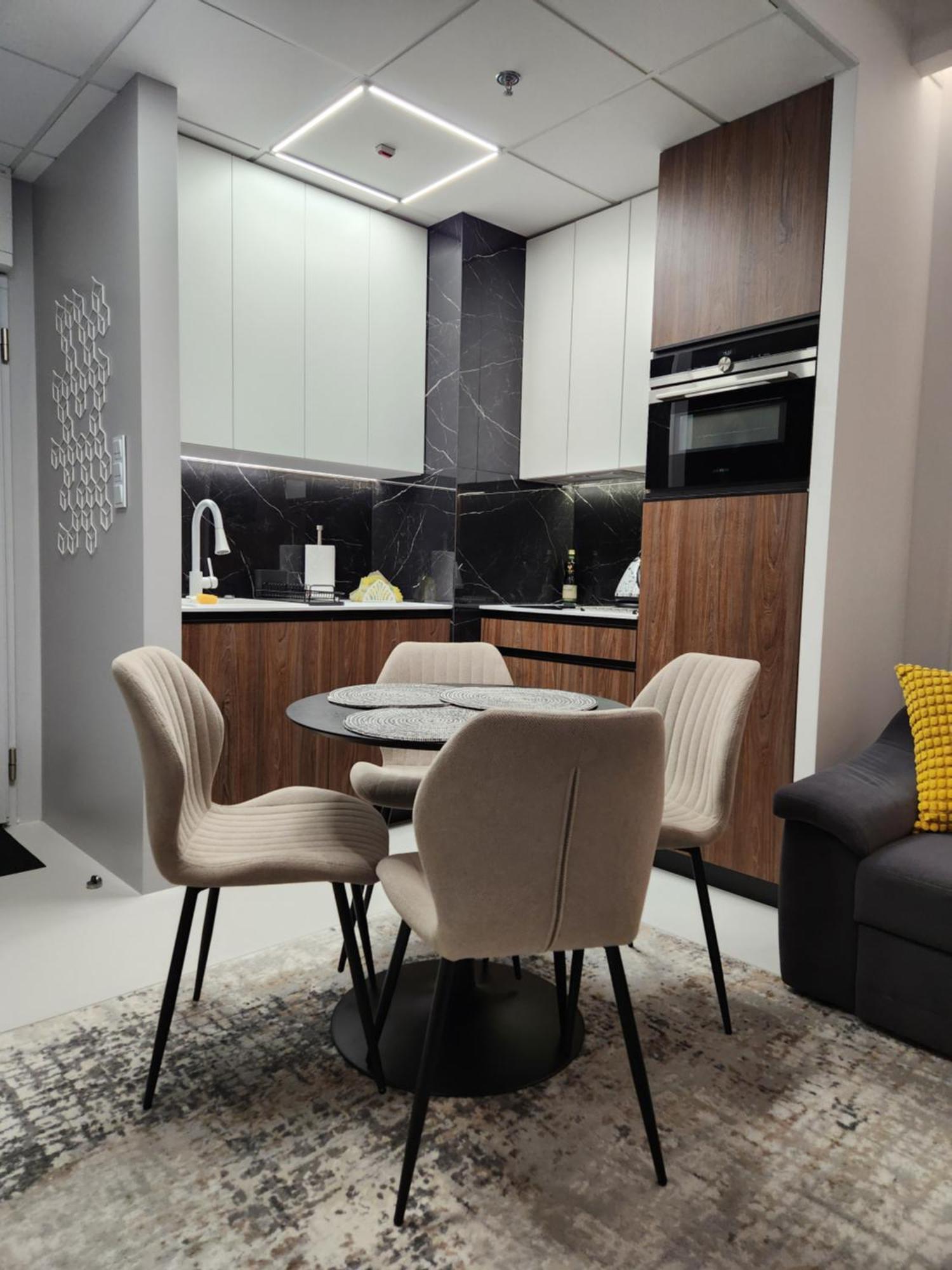 Luksusowy Apartament Bliska Wola Saba Varšava Exteriér fotografie